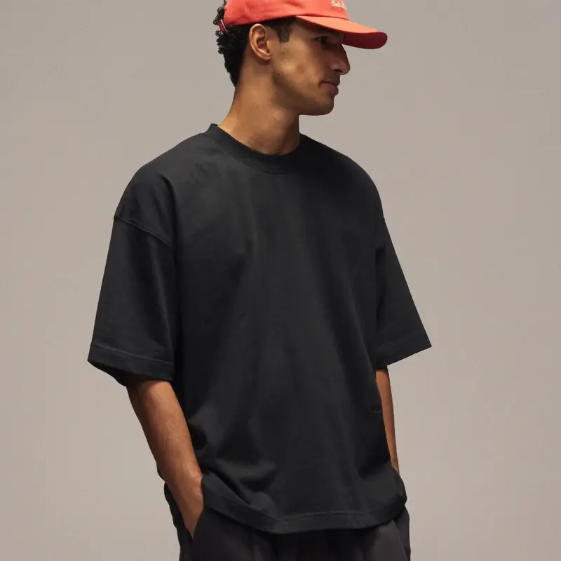 Sixth Bloom House Black Tee Short Sleeve KMD-102